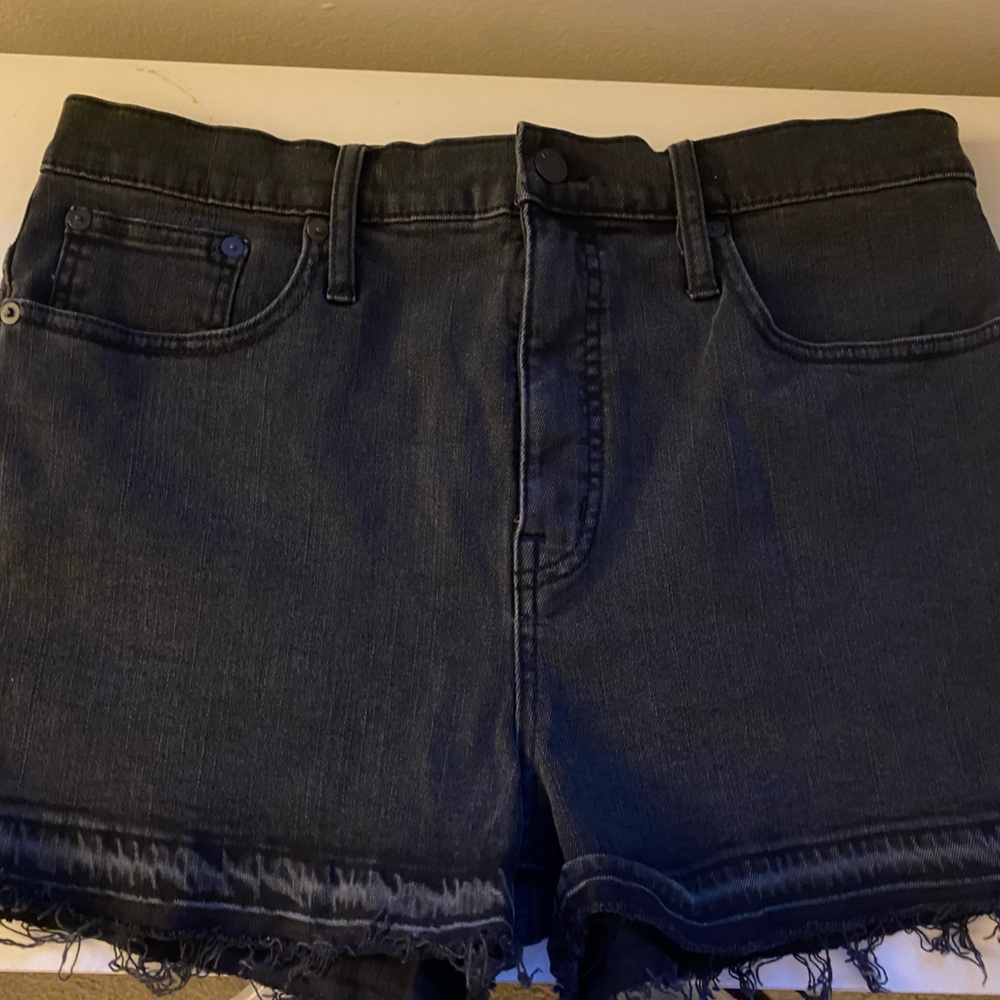 Madewell black jean short